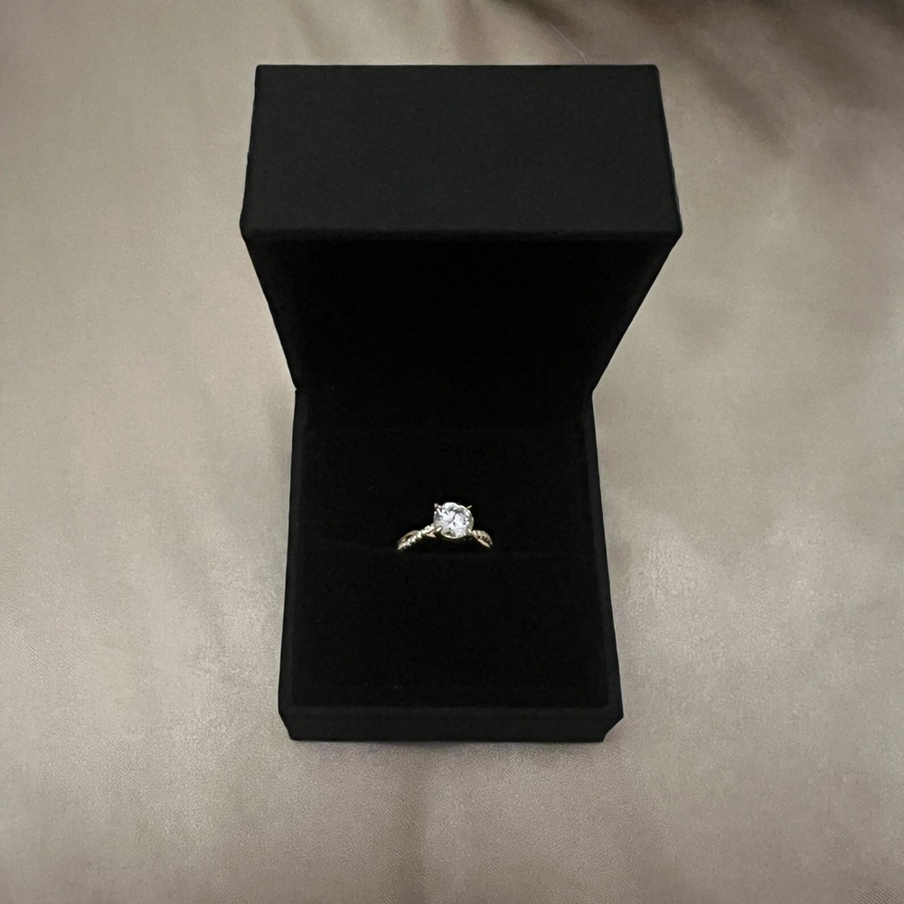 Ring - Picture 4 of 13